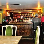 The Castle Arms