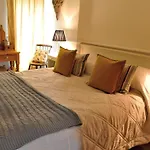 The Castle Arms בידייל