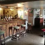 宾馆 The Castle Arms 贝德尔