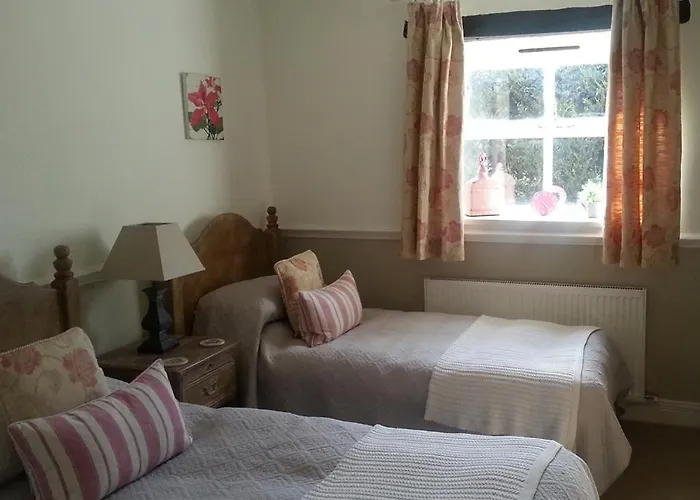 The Castle Arms Inn 3*